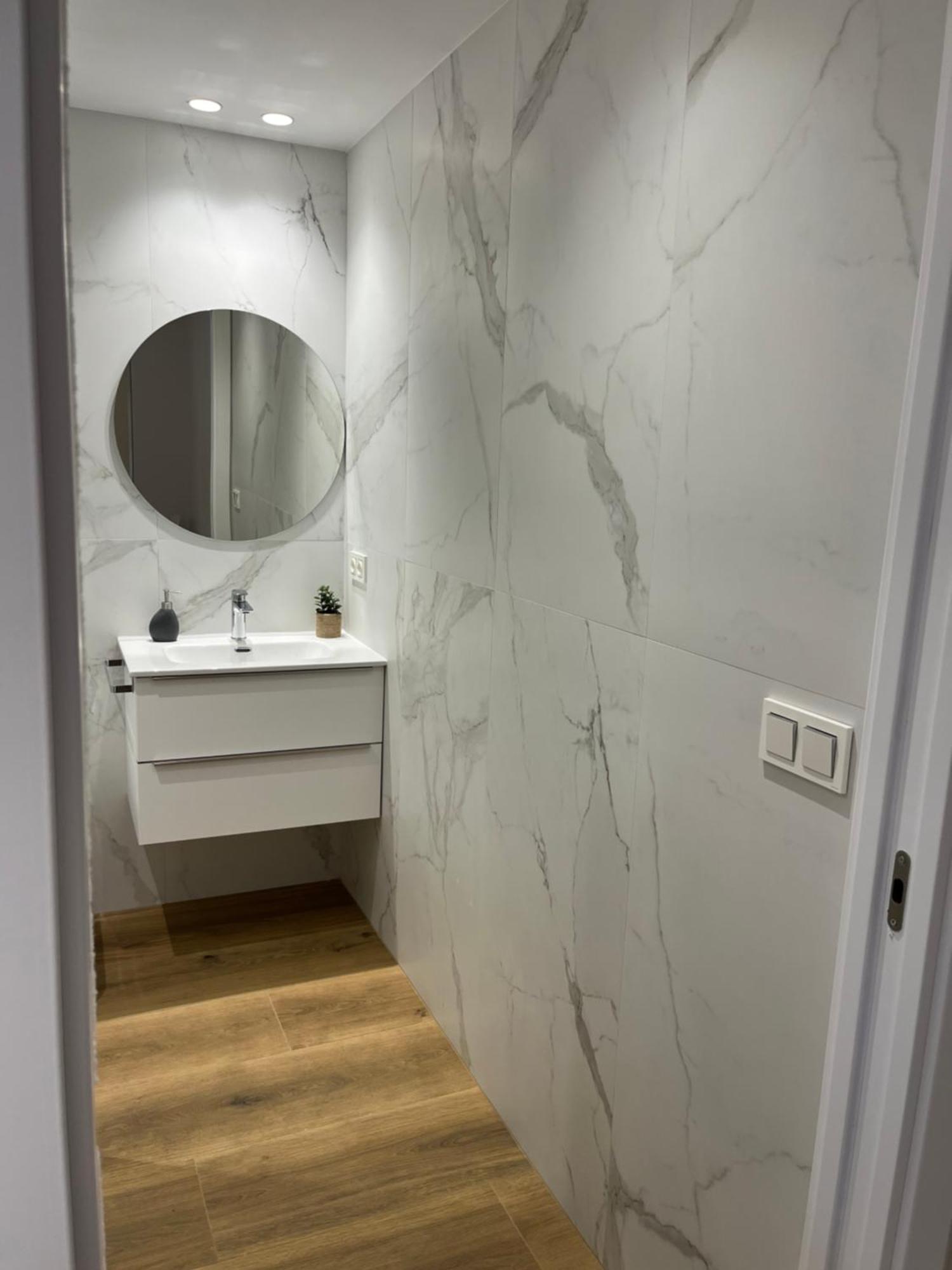 Maitea Apartment อีรุน ภายนอก รูปภาพ